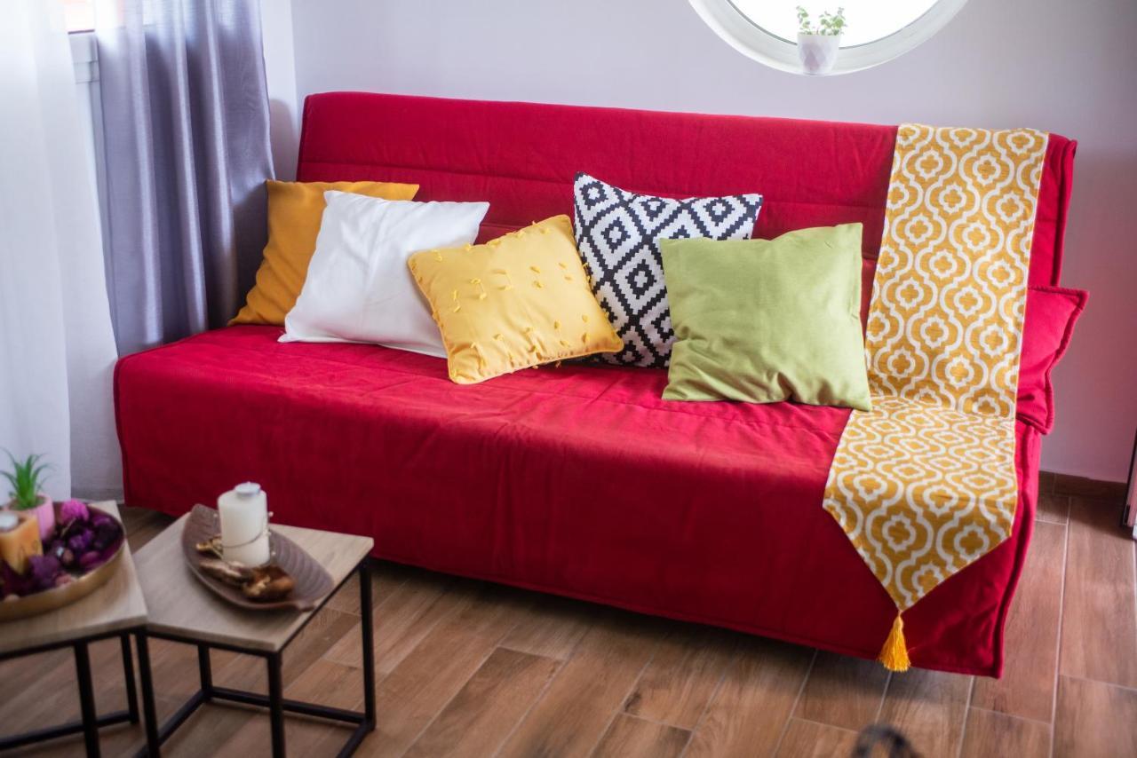 Lemon Garden Stylish Private Apartment Calamata Exterior foto